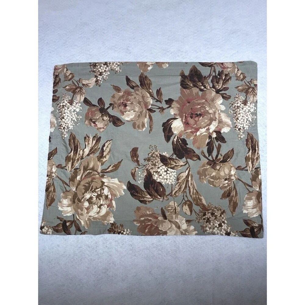 Martha Stewart Set of 2 standard cotton pillow shams floral 22.5 X 27.5 in